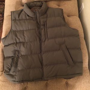 St. John’s bay men’s vest